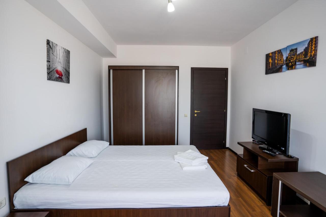 Summerland Relax Apartments Mamaia Extérieur photo