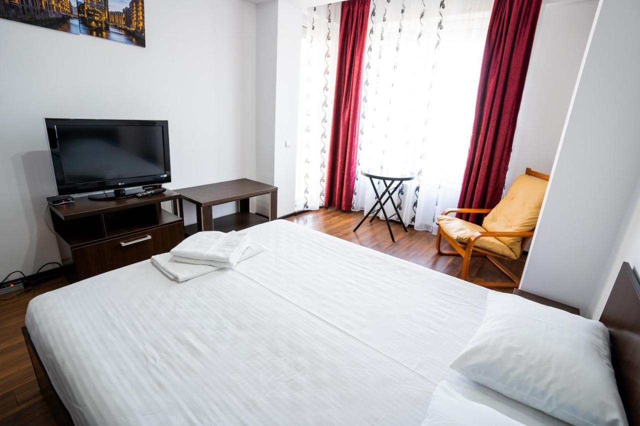 Summerland Relax Apartments Mamaia Extérieur photo