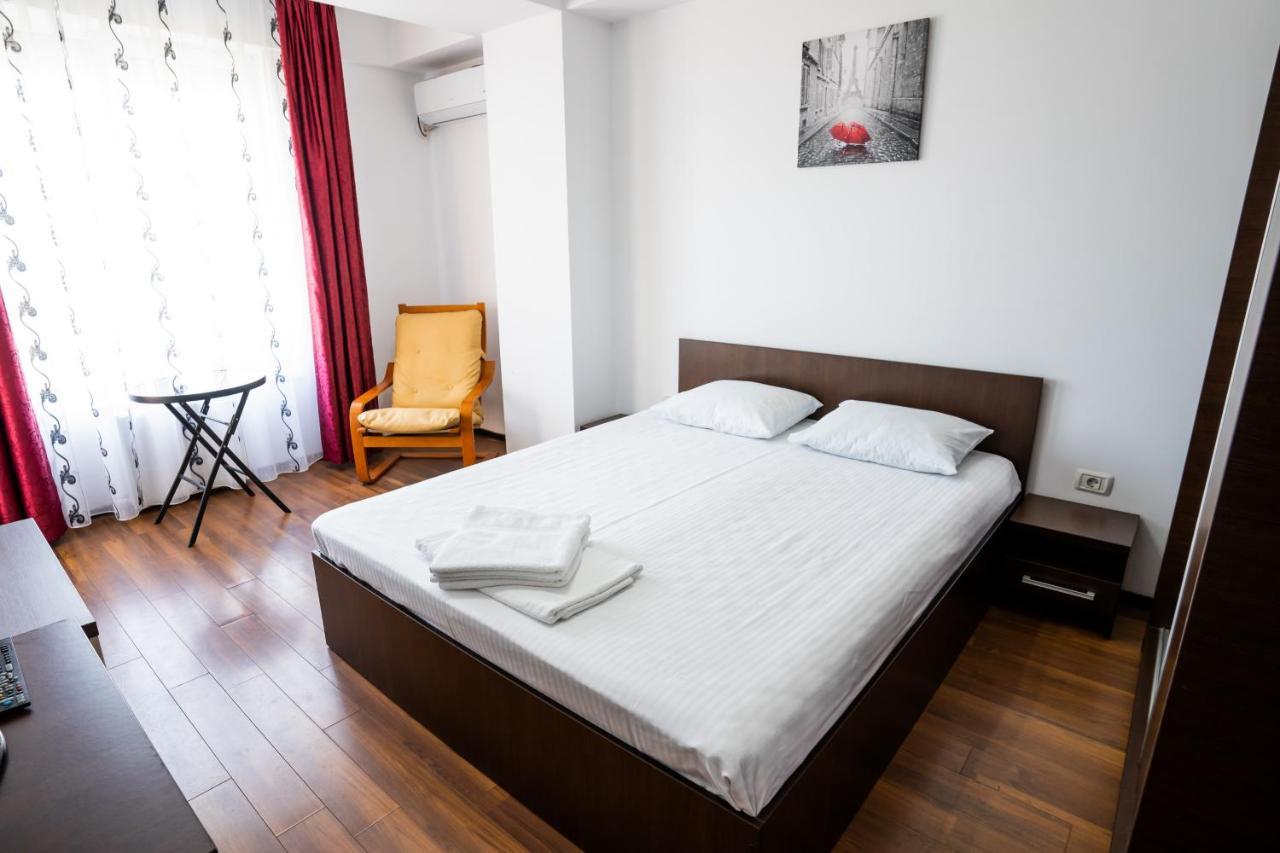 Summerland Relax Apartments Mamaia Extérieur photo