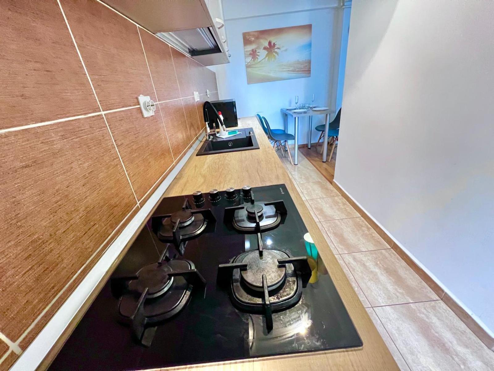 Summerland Relax Apartments Mamaia Extérieur photo