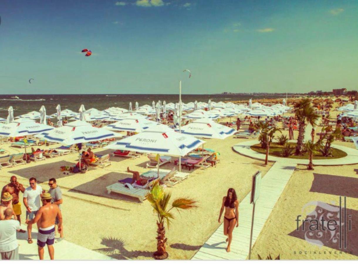 Summerland Relax Apartments Mamaia Extérieur photo