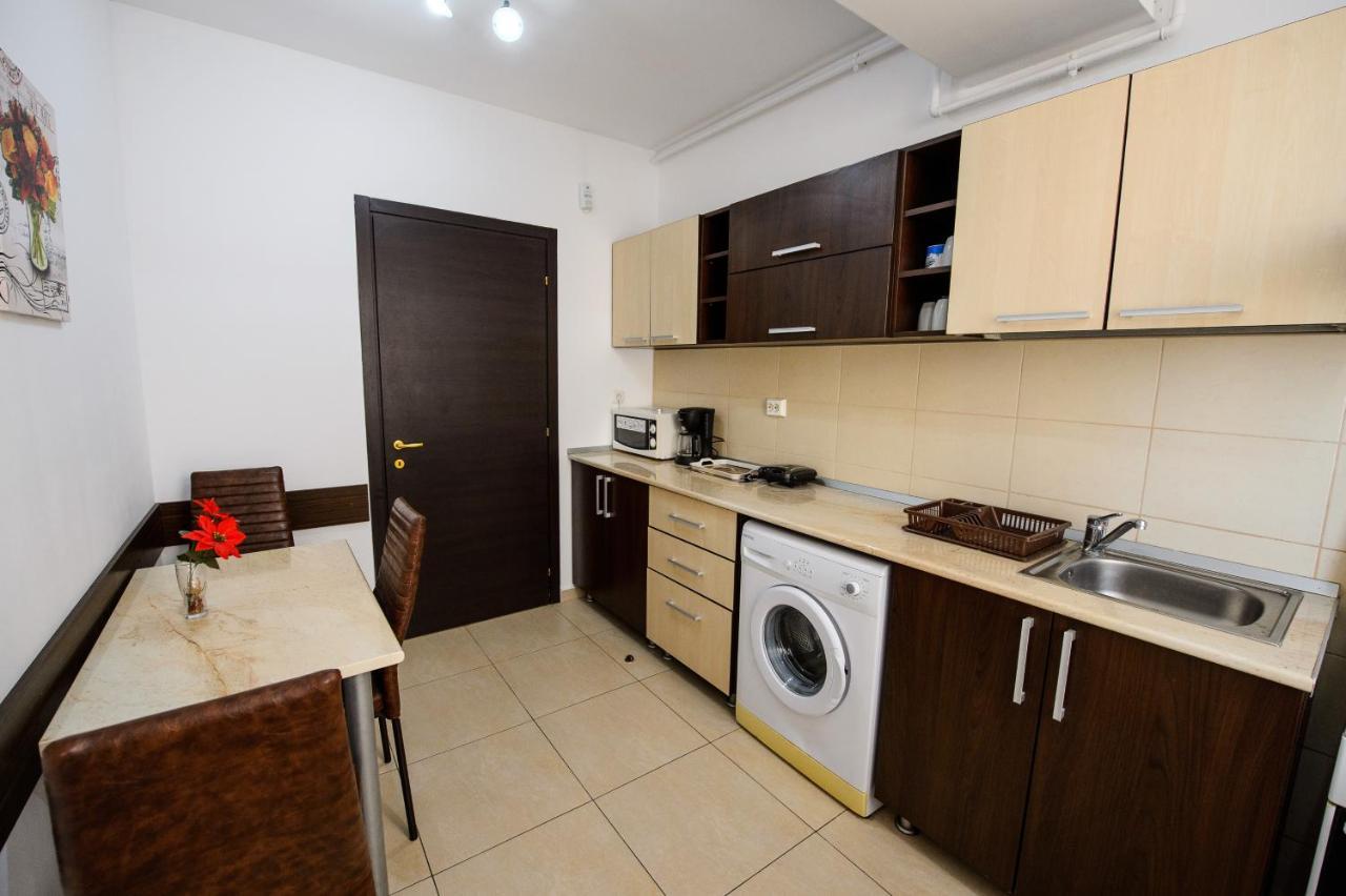 Summerland Relax Apartments Mamaia Extérieur photo