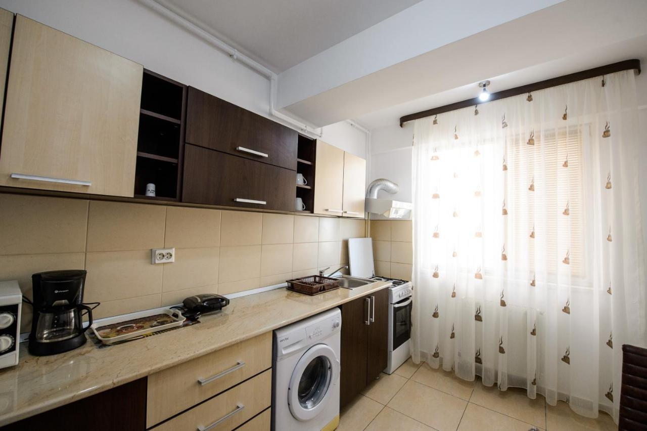 Summerland Relax Apartments Mamaia Extérieur photo